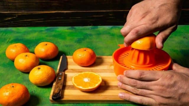zumo-de-naranja-casero-nuevos-efectos-beneficiosos-para-el-organismo